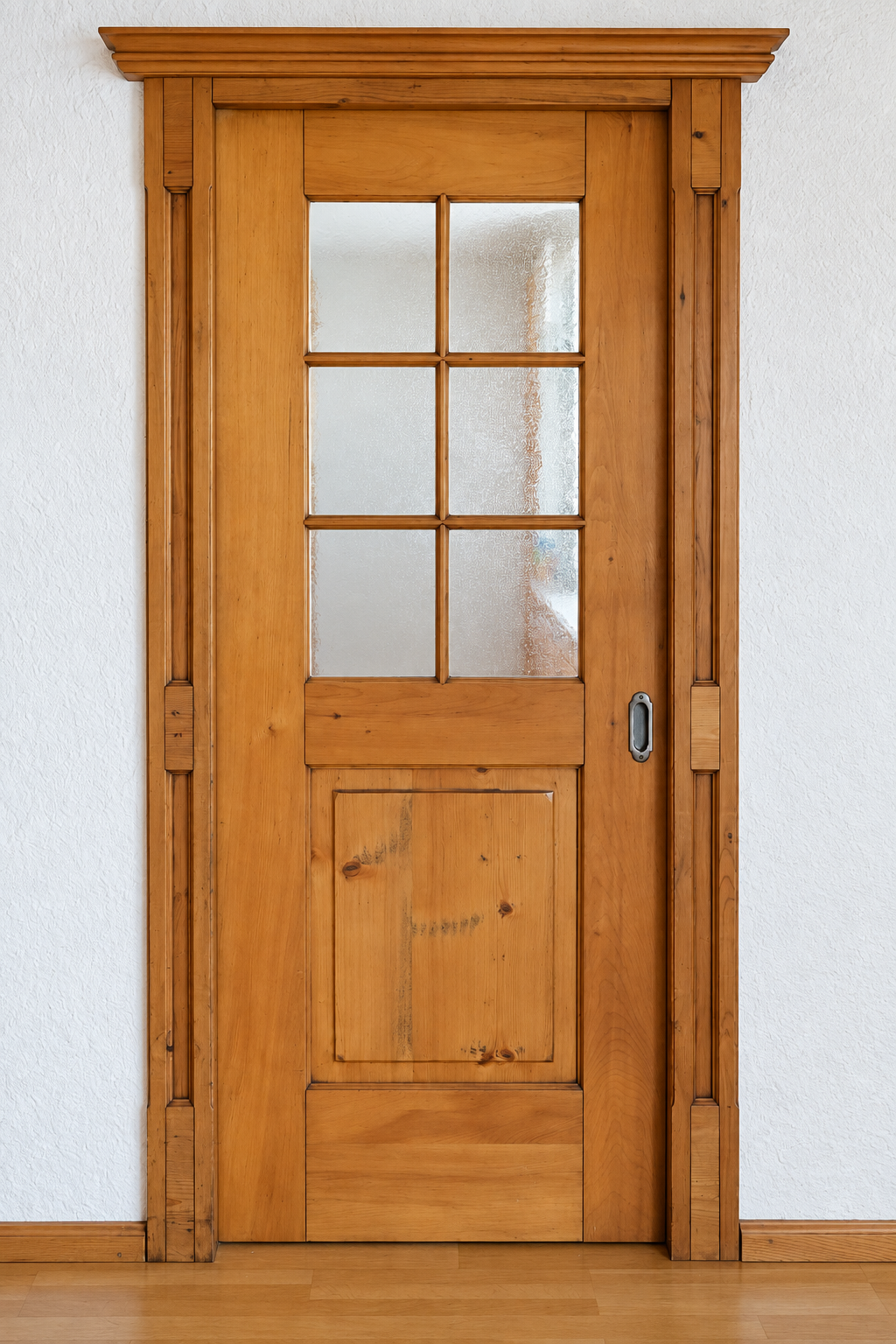Holztür mit Glas Frontalansicht